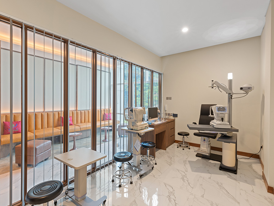 Silc Lasik Center